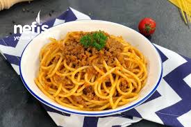 Bolonez (Bolognese) Soslu Spagetti